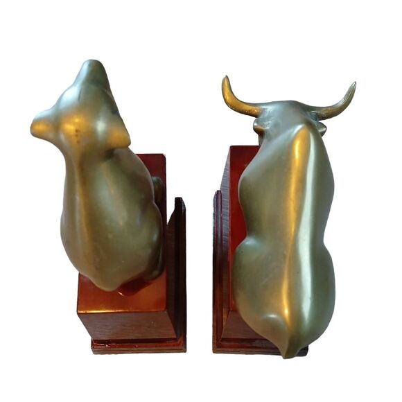 Vintage 80's Great City Traders Bull and Bear Bookends Bronzed Br… - Picture 10 of 16